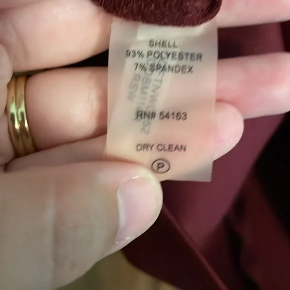 CALVIN KLEIN maroon knee-length cold shoulder dress - Picture 4 of 6